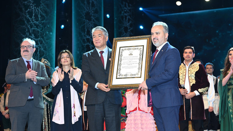 Türk kültür sancağı Bursa'dan Şuşa'ya geçti