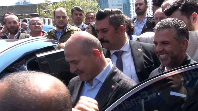 Soylu, ustalarla Togg'u inceledi