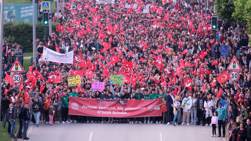19 Mayıs’ta binlerce kişi İkinci Yüzyıl’a yürüdü 