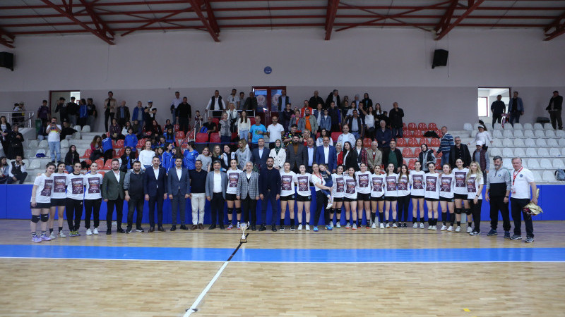 Şampiyonlara coşkulu kutlama