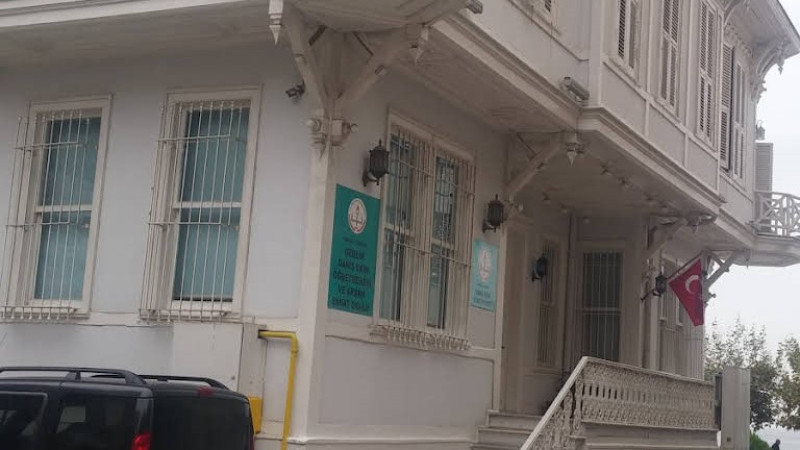 Bursa'da öğretmenevinde depremzedelere hakaret iddiası