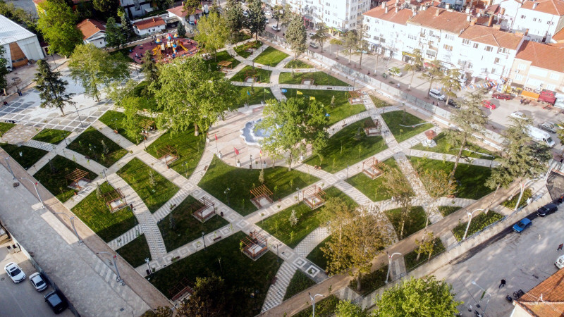 Millet Bahçesi açılış için gün sayıyor
