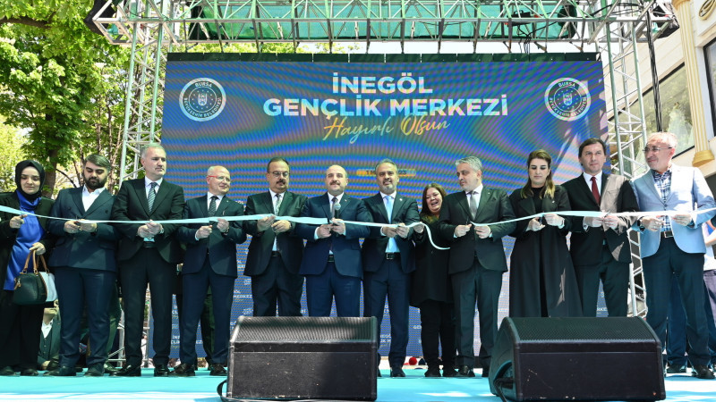 Bursa’ya hizmet sağanağı