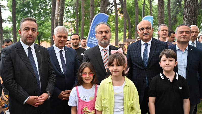 Küçük ressamlar susuzluğu anlattı