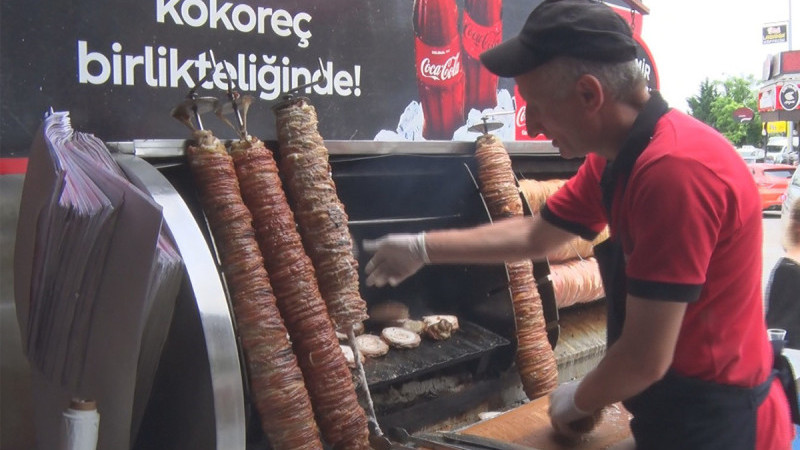 Yunanistan bu sefer de ‘kokoreçi' sahiplendi
