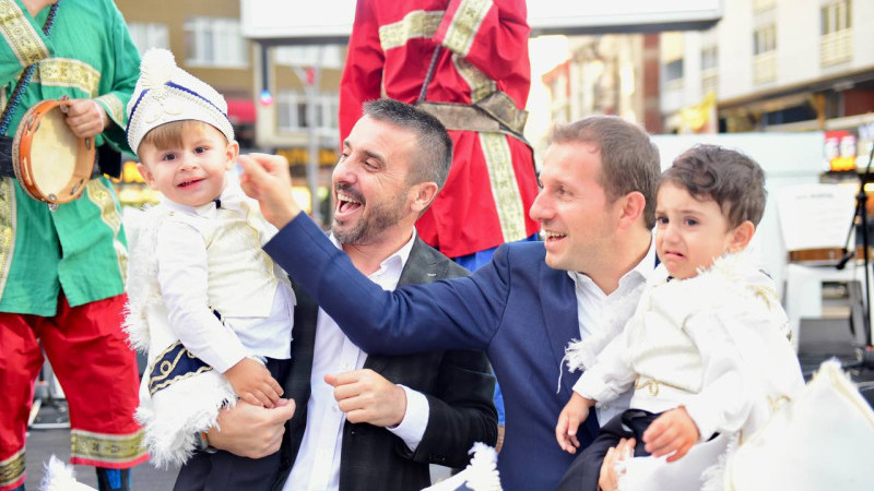 Kestel Belediyesi’nden coşkulu sünnet şöleni