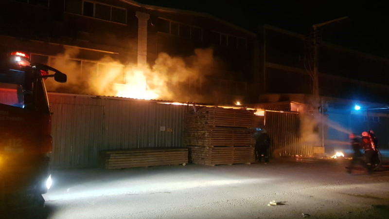 Bursa'da korkutan yangın