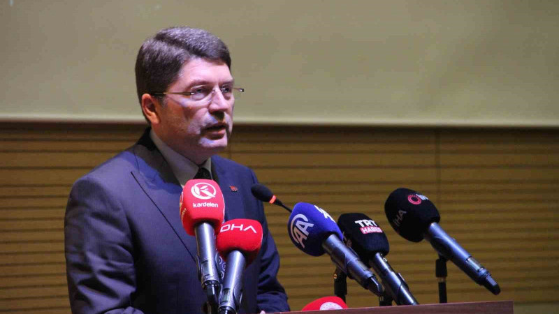 Hukuk mesleklerine giriş sınavı olacak