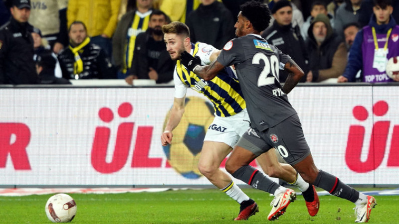 Fenerbahçe liderliği geri aldı