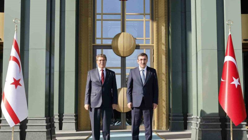 Kuzey Kıbrıs Türk Cumhuriyeti Başbakanı Ünal Üstel Ankara'da