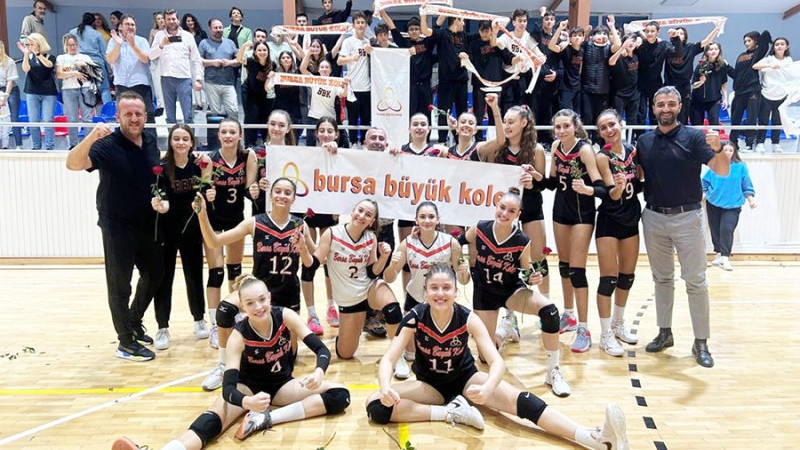 Set vermeden şampiyon oldular!