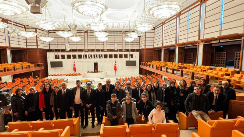 Engelli öğrenciler, TBMM’de ağırlandı.   