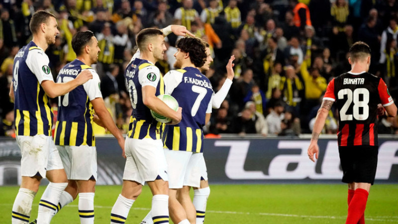 Fenerbahçe, UEFA Avrupa Konferans Ligi’nde son 16 turuna yükseldi