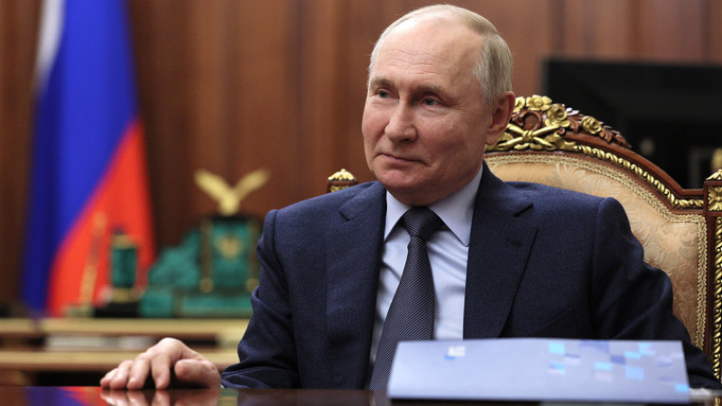 Putin, 2024'teki başkanlık seçimlerinde yeniden aday olacak