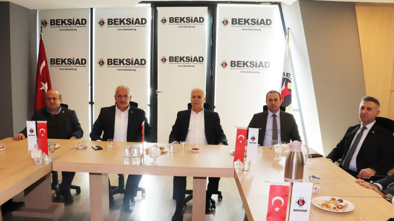 BEKSİAD, Mustafa Bozbey'i konuk etti 