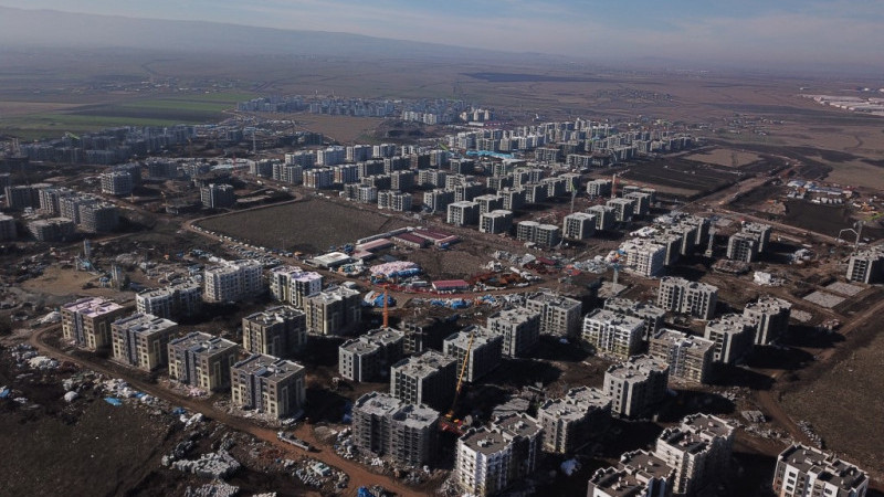 Diyarbakır’da konteyner kentte kalan depremzedeler TOKİ konutlarına geçmeyi bekliyor