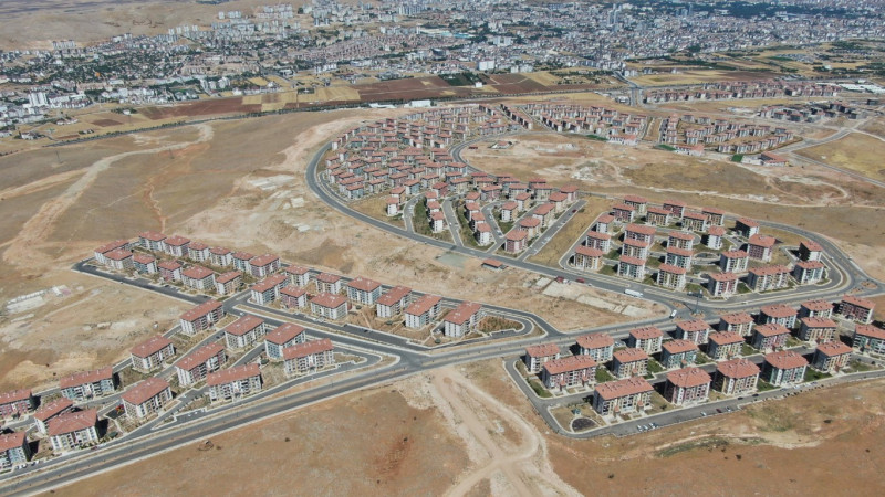 Elazığ depremi sonrası 25 bin konutun anahtarı vatandaşlara teslim edildi