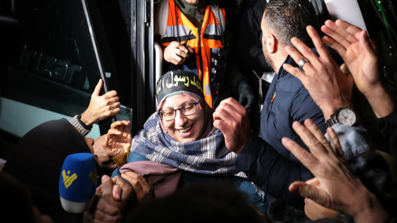 Hamas, İsrail ile yeni esir takasına “olumlu” yanıt verdi