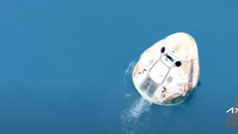 İlk Türk Astronot Gezeravcı'nın dahil olduğu kapsül dünyaya indi