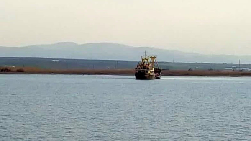 Kargo gemisi İmralı Adası açıklarında battı