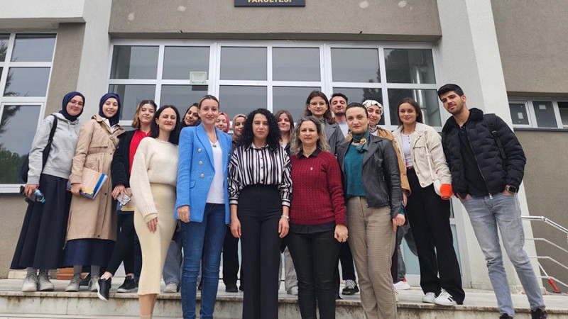 TEGV Bursa Öğrenim Birimi yeni gönüllülerini arıyor