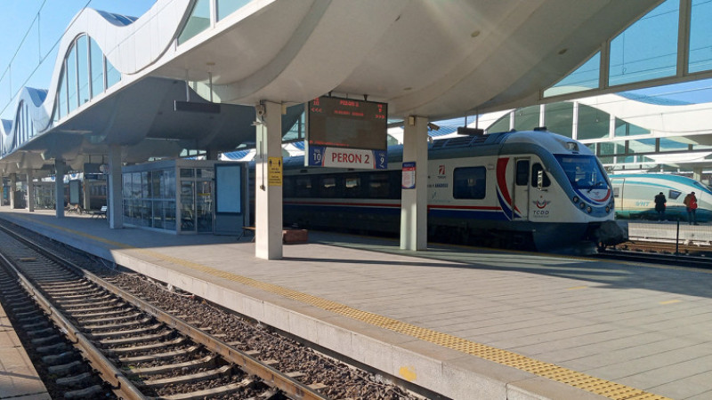Tren bileti bulmak neredeyse imkânsız hale geldi