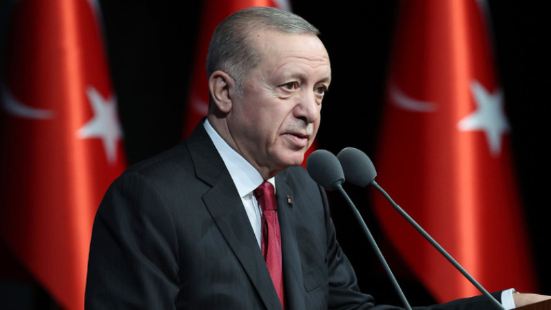 Yüksek yargı kurumlarımız arasındaki ihtilafı gidermek mecburiyetindeyiz