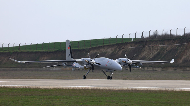 Bayraktar AKINCI’dan İHA-230 ile çifte atış