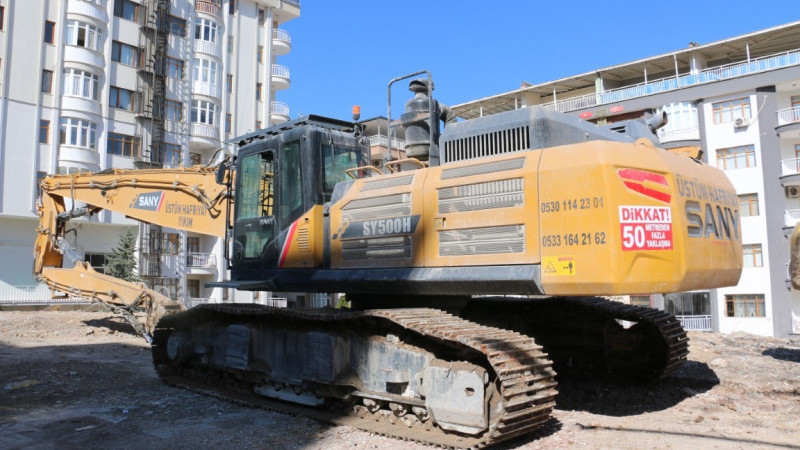 Bu maaşı duyan makas operatörlüğü için sıraya girecek