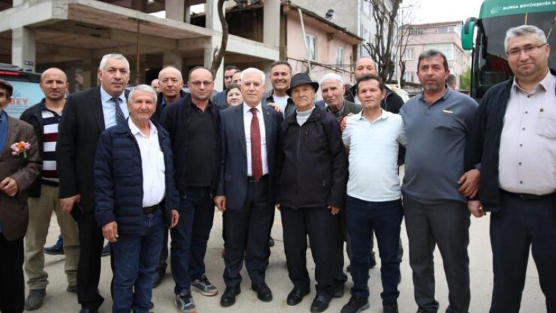 Mustafa Bozbey’den İnegöl Kurşunlu’ya ziyaret!