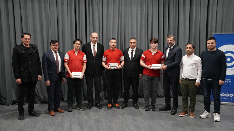 Geleceğin oyun tasarımcıları Gürsu'dan çıkacak