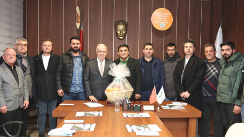 Şadi Özdemir Kent Hali’ni ziyaret etti