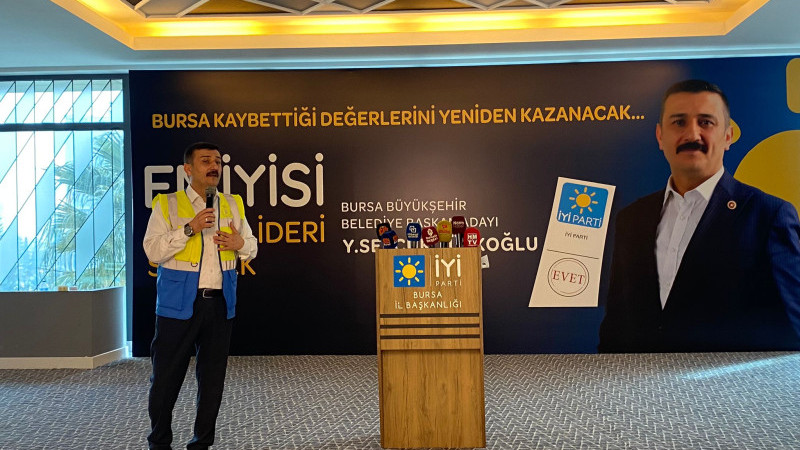 Türkoğlu: Bursa’nın hakkı için kapılarda yatacak deli arıyorsanız o benim!