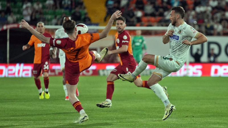 Aslan rahat kazandı! Barış Alper yıldızlaştı