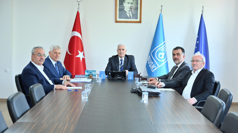 Başkan Bozbey BUSKİ yönetim kadrosuyla buluştu