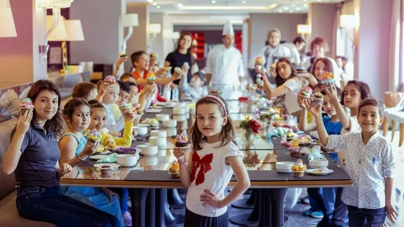 Minik Yeşilova’lılar 23 Nisan’ı coşkuyla kutladı