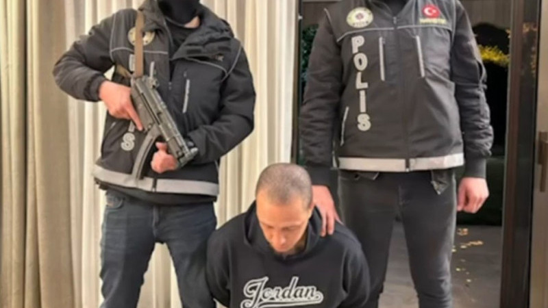 Bakan Yerlikaya açıkladı! Interpol'un aradığı suçlular İstanbul'da yakalandı