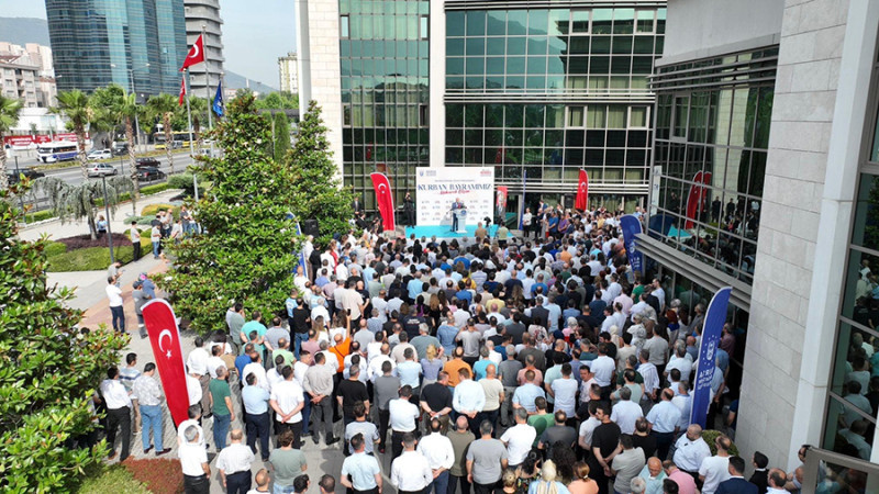 Başkan Bozbey, Büyükşehir ailesiyle bayramlaştı