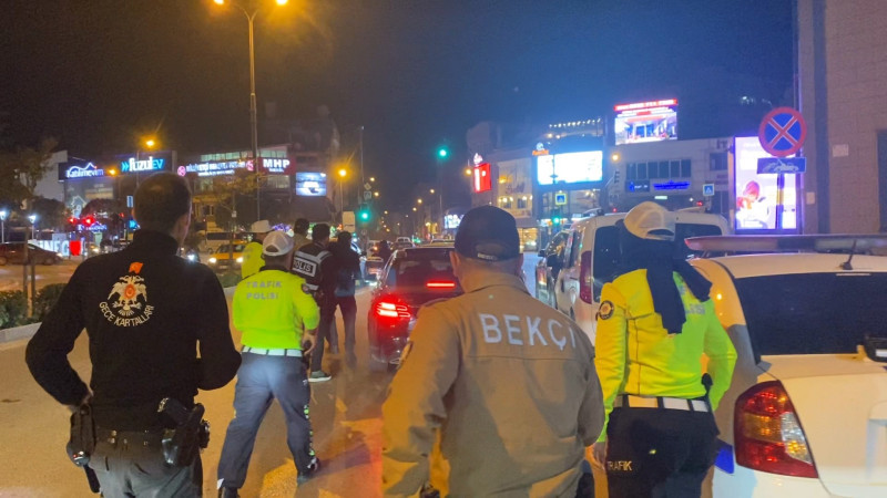 Bursa'da hareketli saatler! O anlar kamerada