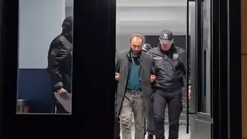 Bursa'da 32 yıl cezası olan şahıs bakın neyle yakalandı!