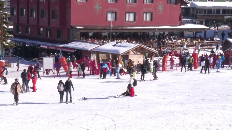 Sömestir öncesi Uludağ'da hareketlilik başladı