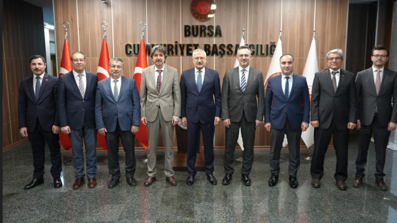 Üniversiteler Bursa'da hükümlülere emanet