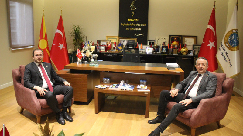 Bursa Milletvekili Ahmet Kılıç, Kuzey Makedonya Bursa Fahri Konsolosu Halil Bedzeti’yi ziyaret