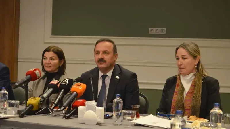 A Parti Lideri Ağıralioğlu, 