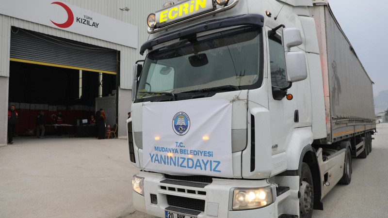 Deprem bölgesine Bursa'dan yardımlar devam ediyor