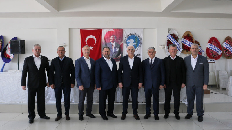 Marmarabirlik İznik Olağan Genel Kurulu'nda adım atacak yer kalmadı