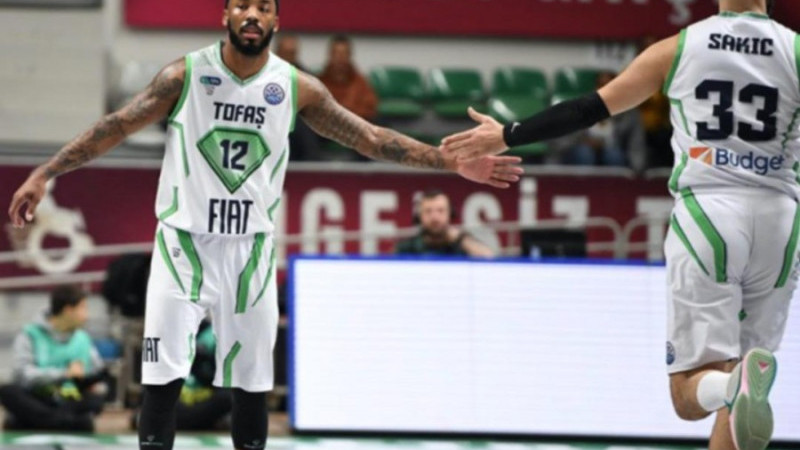 Bursa ekibinde forma giyen sporcu hırsızlığa karıştı!