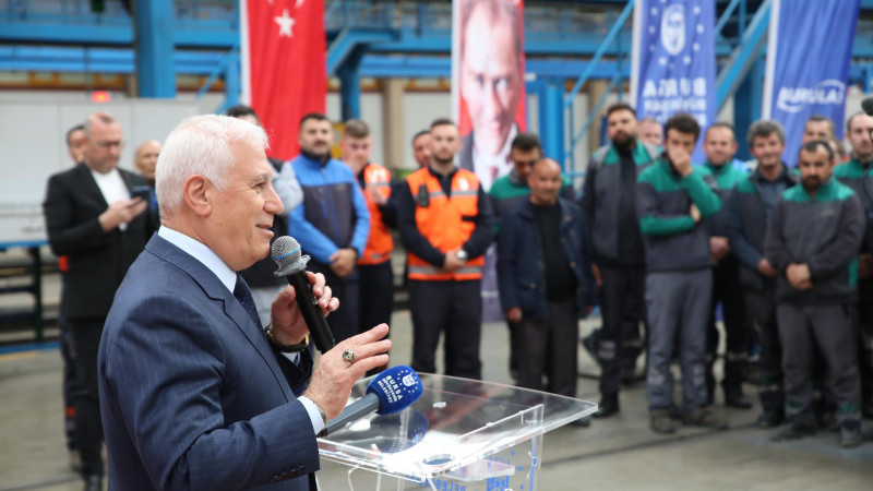 Başkan Bozbey'den bayramda çalışan ekiplere ziyaret