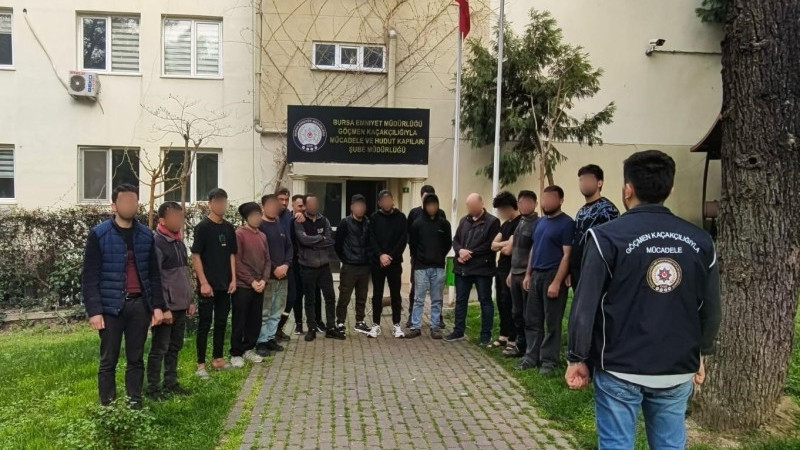 Bursa'da kaçak göçmen çalıştıranlara operasyon!