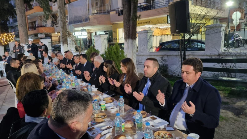 İskeçe’de kardeşlik iftarı